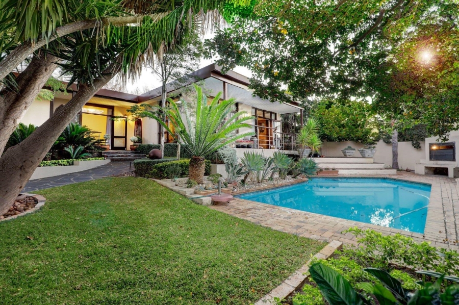 4 Bedroom Property for Sale in Welgemoed Western Cape